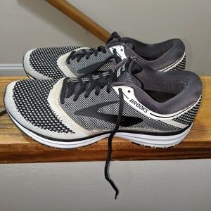 Brooks Revel Running Shoes